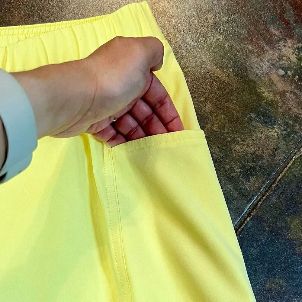 Chico’s Zenergy Women’s Yellow Pleated Skort Size 0